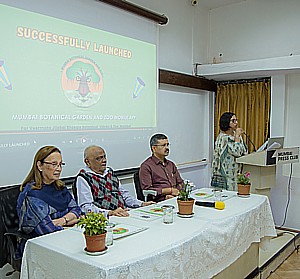 The three Guests of Honour after the launch